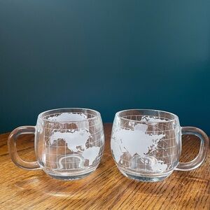 Vintage set of 2 Glass Globe Mugs
